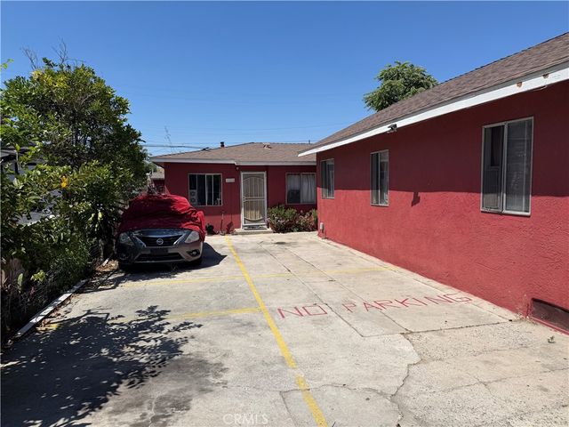 2023 E 76th, Los Angeles, CA 90001
