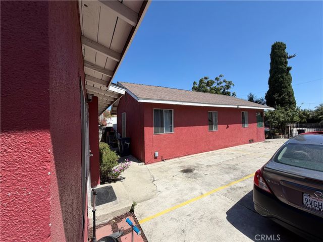 2023 E 76th, Los Angeles, CA 90001