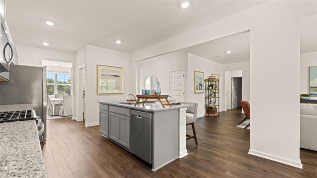 51 Weymouth Drive, Locust Grove, GA 30248