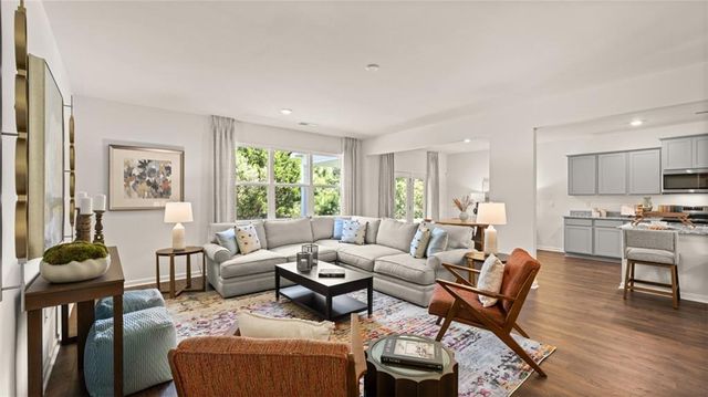 51 Weymouth Drive, Locust Grove, GA 30248