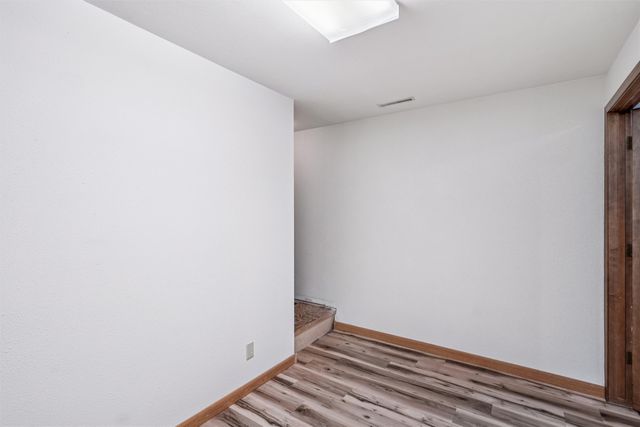 4900 Dakota Drive, West Des Moines, IA 50265