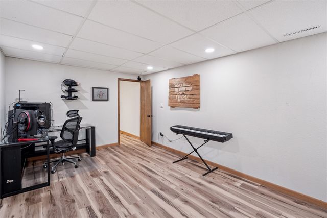 4900 Dakota Drive, West Des Moines, IA 50265