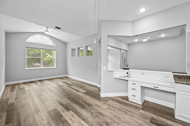 3033 SE Brierwood Place, Stuart, FL 34997