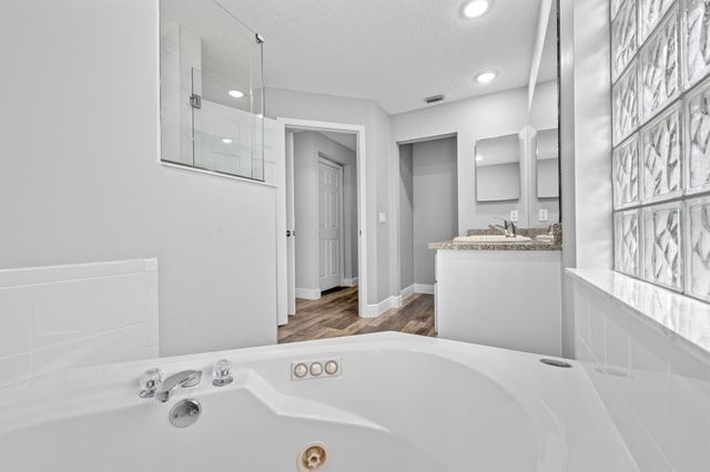 3033 SE Brierwood Place, Stuart, FL 34997