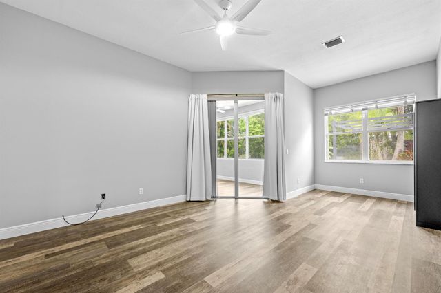 3033 SE Brierwood Place, Stuart, FL 34997