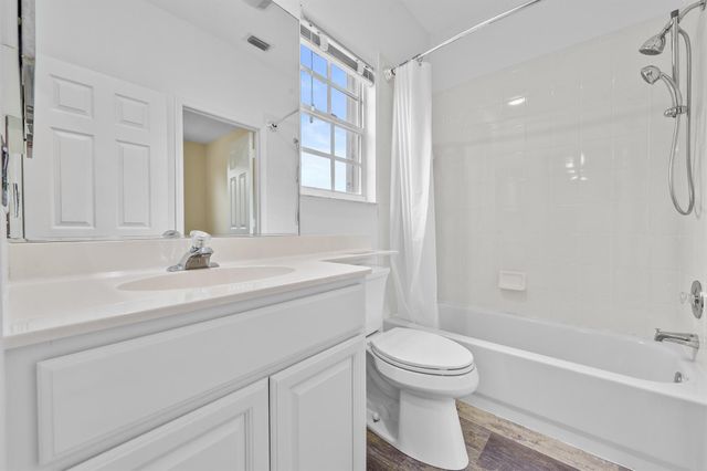 3033 SE Brierwood Place, Stuart, FL 34997