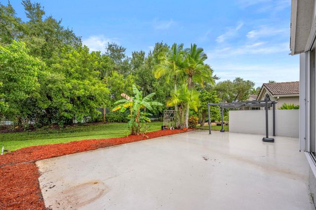 3033 SE Brierwood Place, Stuart, FL 34997