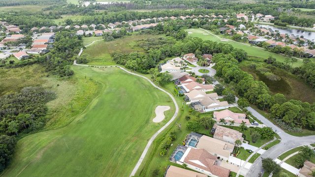 3033 SE Brierwood Place, Stuart, FL 34997