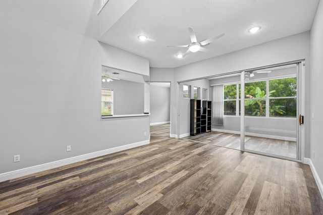 3033 SE Brierwood Place, Stuart, FL 34997