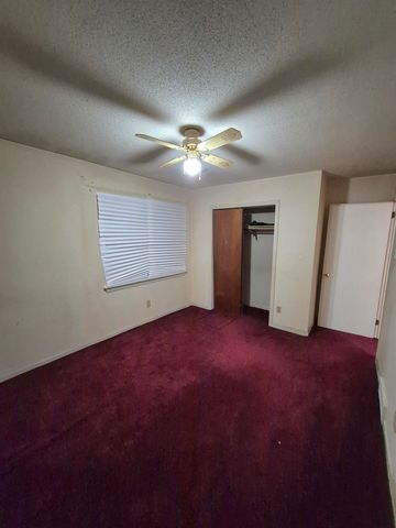 265 E SHELBY DR, Memphis, TN 38109