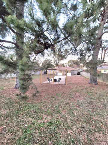 265 E SHELBY DR, Memphis, TN 38109