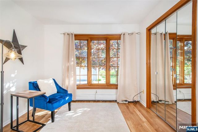 165 W Passaic Avenue, Rutherford, NJ 07070