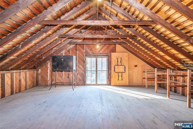 165 W Passaic Avenue, Rutherford, NJ 07070