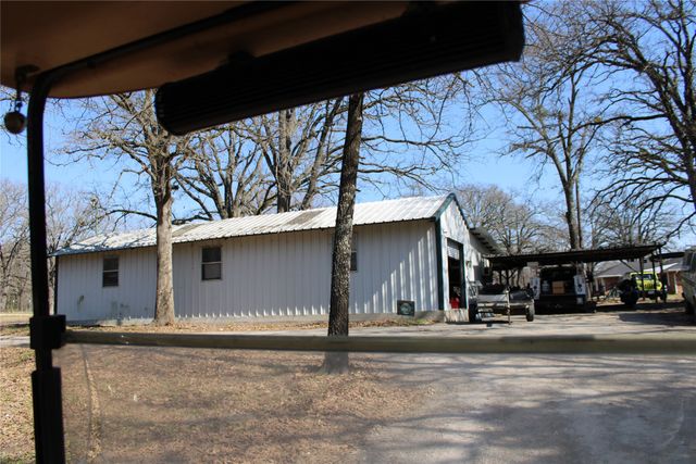 8087 Lakeview Drive, Quinlan, TX 75474