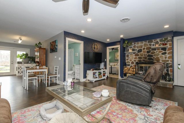 S103W30215 Lakeside DRIVE, Mukwonago, WI 53149