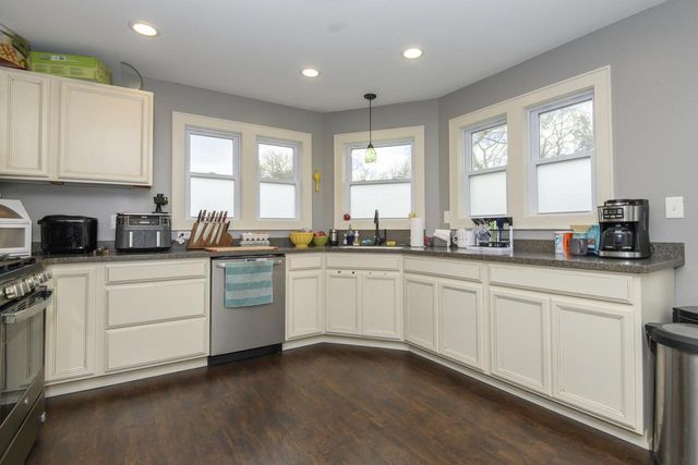 S103W30215 Lakeside DRIVE, Mukwonago, WI 53149