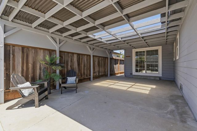 89 Santa Clara Street, Watsonville, CA 95076