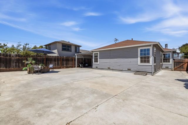 89 Santa Clara Street, Watsonville, CA 95076