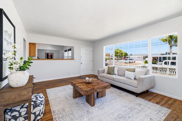 89 Santa Clara Street, Watsonville, CA 95076