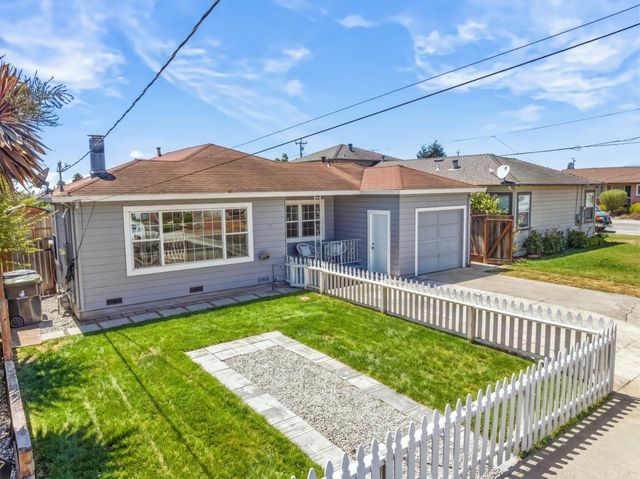 89 Santa Clara Street, Watsonville, CA 95076