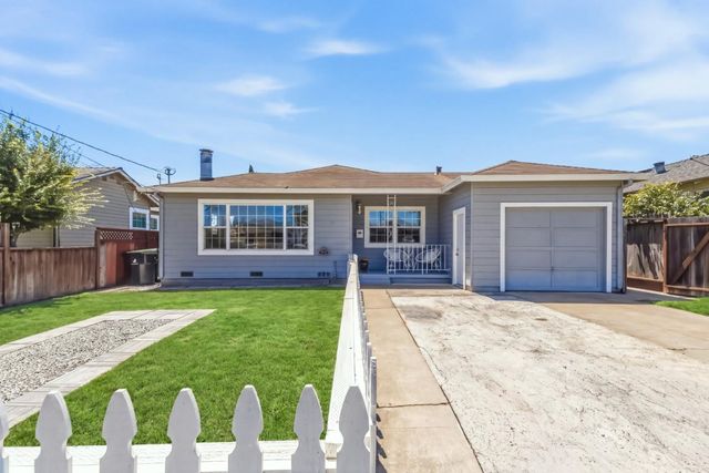 89 Santa Clara Street, Watsonville, CA 95076