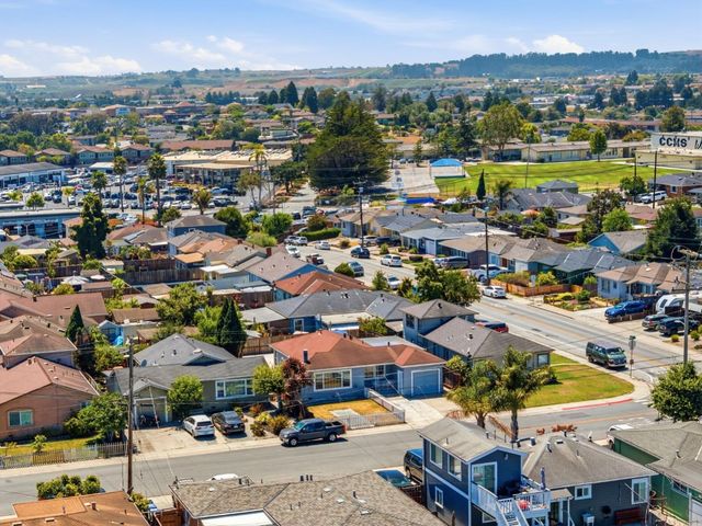 89 Santa Clara Street, Watsonville, CA 95076
