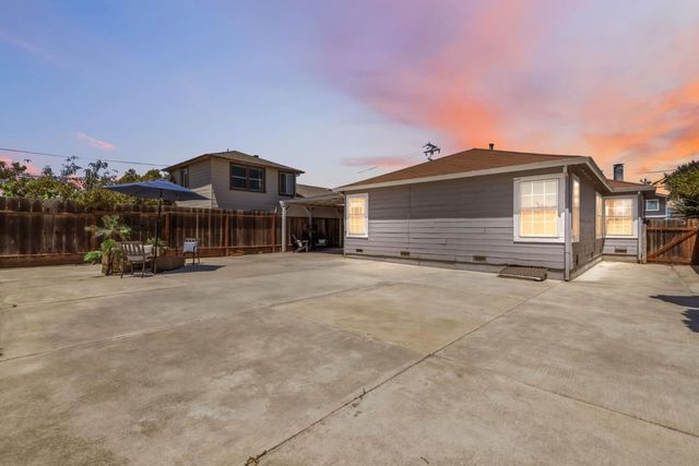89 Santa Clara Street, Watsonville, CA 95076