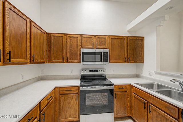 64 N 63RD Street 18, Mesa, AZ 85205