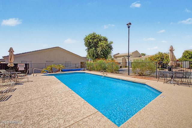 64 N 63RD Street 18, Mesa, AZ 85205