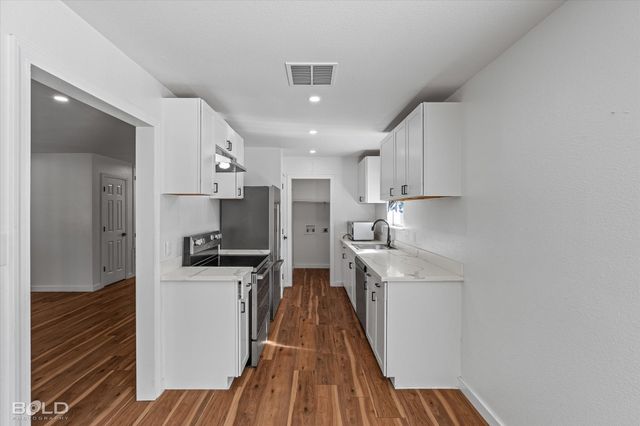 3407 Hickory Ridge Road, Shreveport, LA 71108