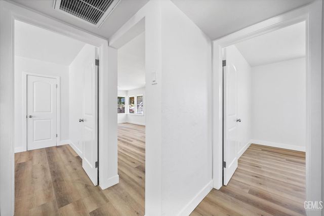 1330 2nd Street, Bakersfield, CA 93304