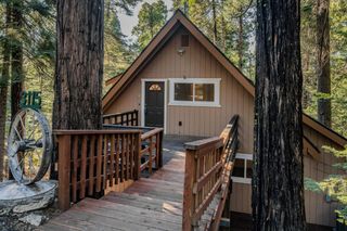 3115 Apache Rd, Dorrington, CA 95223