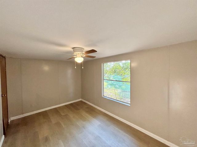 3991 Diamond St, Pace, FL 32571