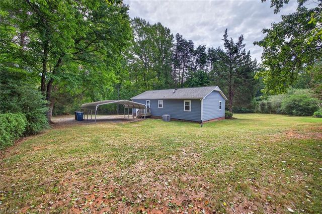 8116 Thorndike Road, Greensboro, NC 27409