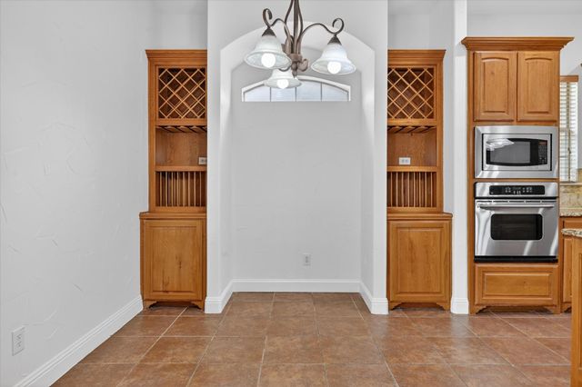 2416 Lady Of The Lake Boulevard, Lewisville, TX 75056