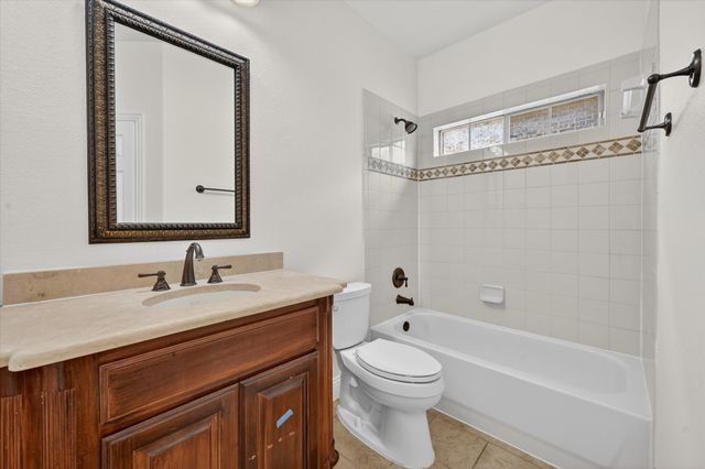 2416 Lady Of The Lake Boulevard, Lewisville, TX 75056
