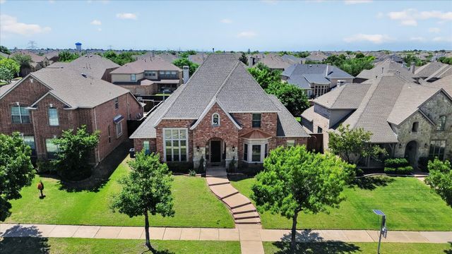 2416 Lady Of The Lake Boulevard, Lewisville, TX 75056