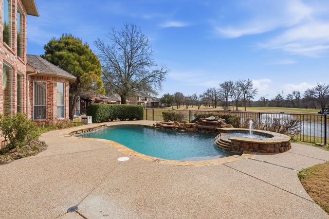 2304 Watercrest Drive, Keller, TX 76248