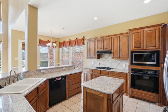 2304 Watercrest Drive, Keller, TX 76248