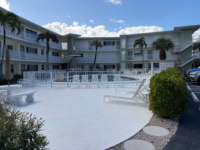 3600 N Ocean Drive Drive 124, Riviera Beach, FL 33404