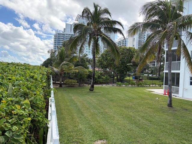 3600 N Ocean Drive Drive 124, Riviera Beach, FL 33404