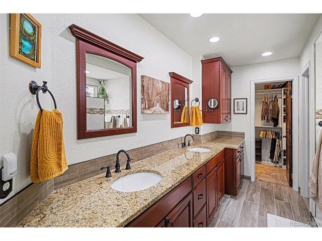 7755 Barkway Ct, Lone Tree, CO 80124