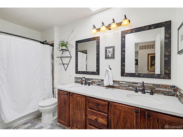 7755 Barkway Ct, Lone Tree, CO 80124