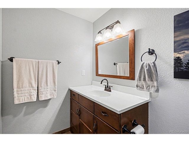 7755 Barkway Ct, Lone Tree, CO 80124