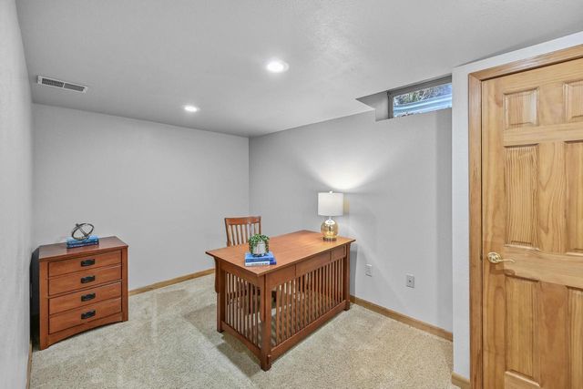 N57W24664 Nighthawk COURT, Sussex, WI 53089
