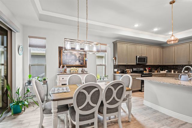 9608 Creekwood Drive, Denton, TX 76207