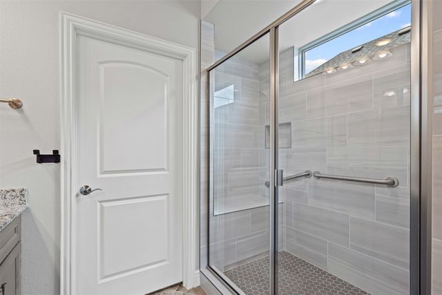 9608 Creekwood Drive, Denton, TX 76207