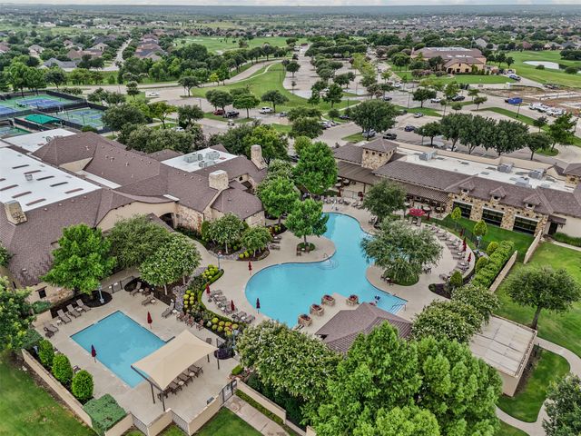9608 Creekwood Drive, Denton, TX 76207