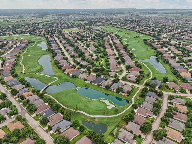 9608 Creekwood Drive, Denton, TX 76207