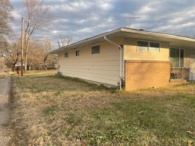 206 W Buffalo Street, Girard, KS 66724